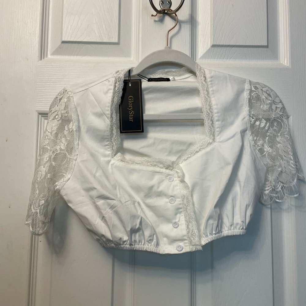 White Lace Sleeve Crop Top